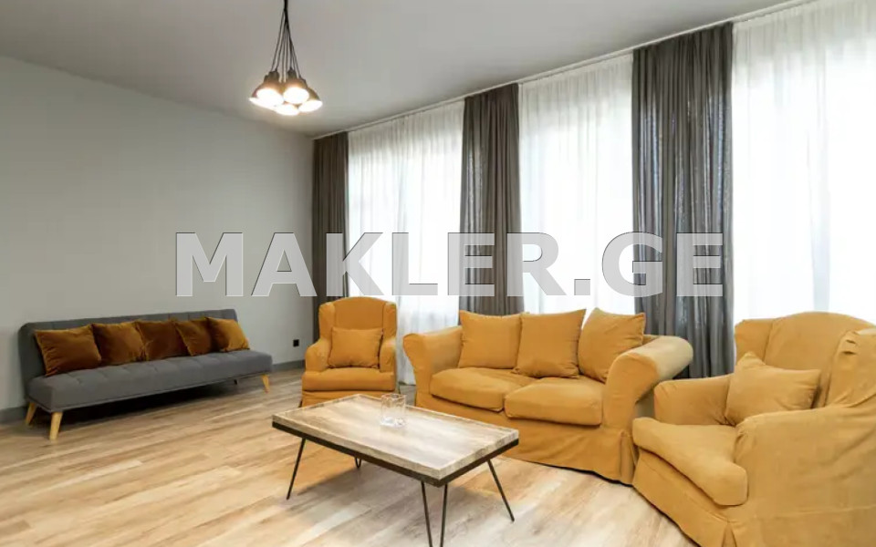  למכירה 2 חֶדֶר  דִירָה in Vake dist.  on Ir. Abashidze st. 