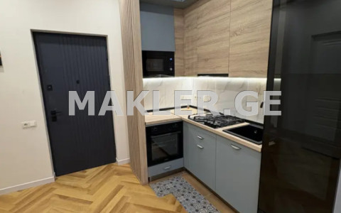  Продается 2 комнатная  Квартира в Ваке  На Ул. Паата Датуашвили 