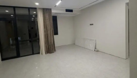 出售 3 室  公寓 萨布尔塔洛区