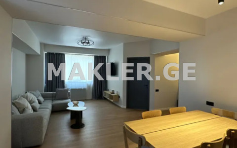  למכירה 3 חֶדֶר  דִירָה in Vake dist.  on Ateni st. 