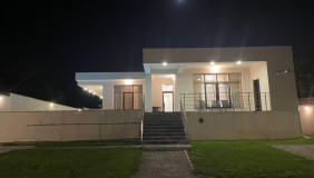 ქირავდება 260 m² ფართობის საკუთარი სახლი