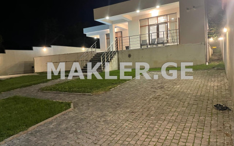  ქირავდება 260 m² ფართობის საკუთარი სახლი საგურამოში