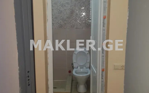  למכירה 2 חֶדֶר  דִירָה in Sololaki dist. (Old Tbilisi)  in Sh.Dadiani st. 