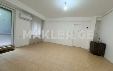  For Rent 45 m² space Office in Vake dist.  on A.Razmadze st. 