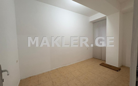  For Rent 45 m² space Office in Vake dist.  on A.Razmadze st. 