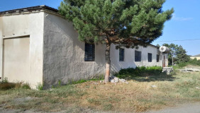 იყიდება 641 m² ფართობის კომერციული ფართი