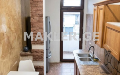  For Sale 3 room  Apartment in Saburtalo dist.  in S. Tsintsadze st. 
