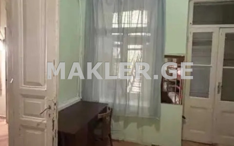  للبيع 2 غرف  الشقة في منطقة تشوغوريتي  in M. Tsinamdzgvrishvili st. 